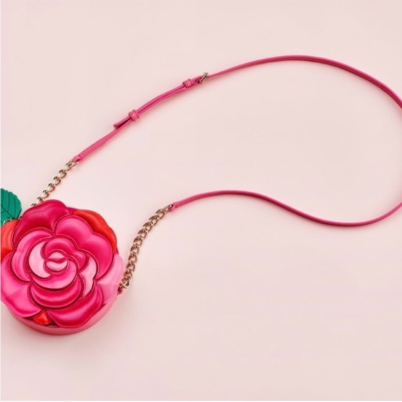 Kate Spade 3D Rambling Rose Crossbody Bag Shoulder Strap EUC - Picture 2 of 9